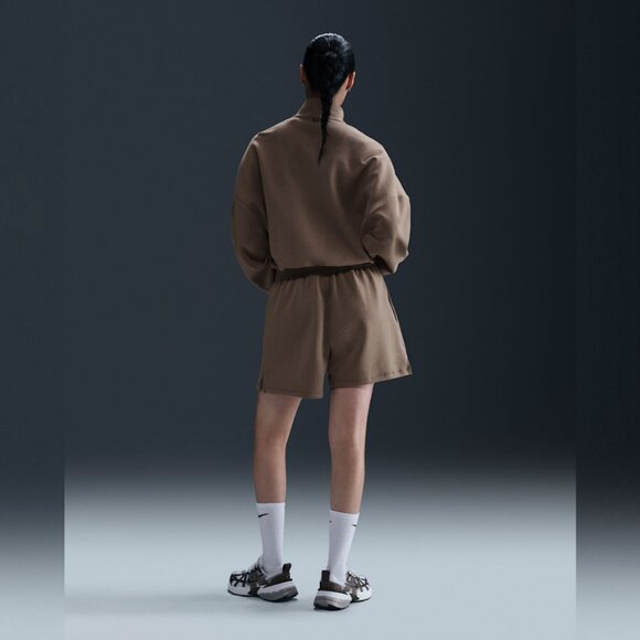 NWT Womens Nike Size M Mink Brown Ironestone Impossibly Soft Dri FIT Shorts - Picture 2 of 6